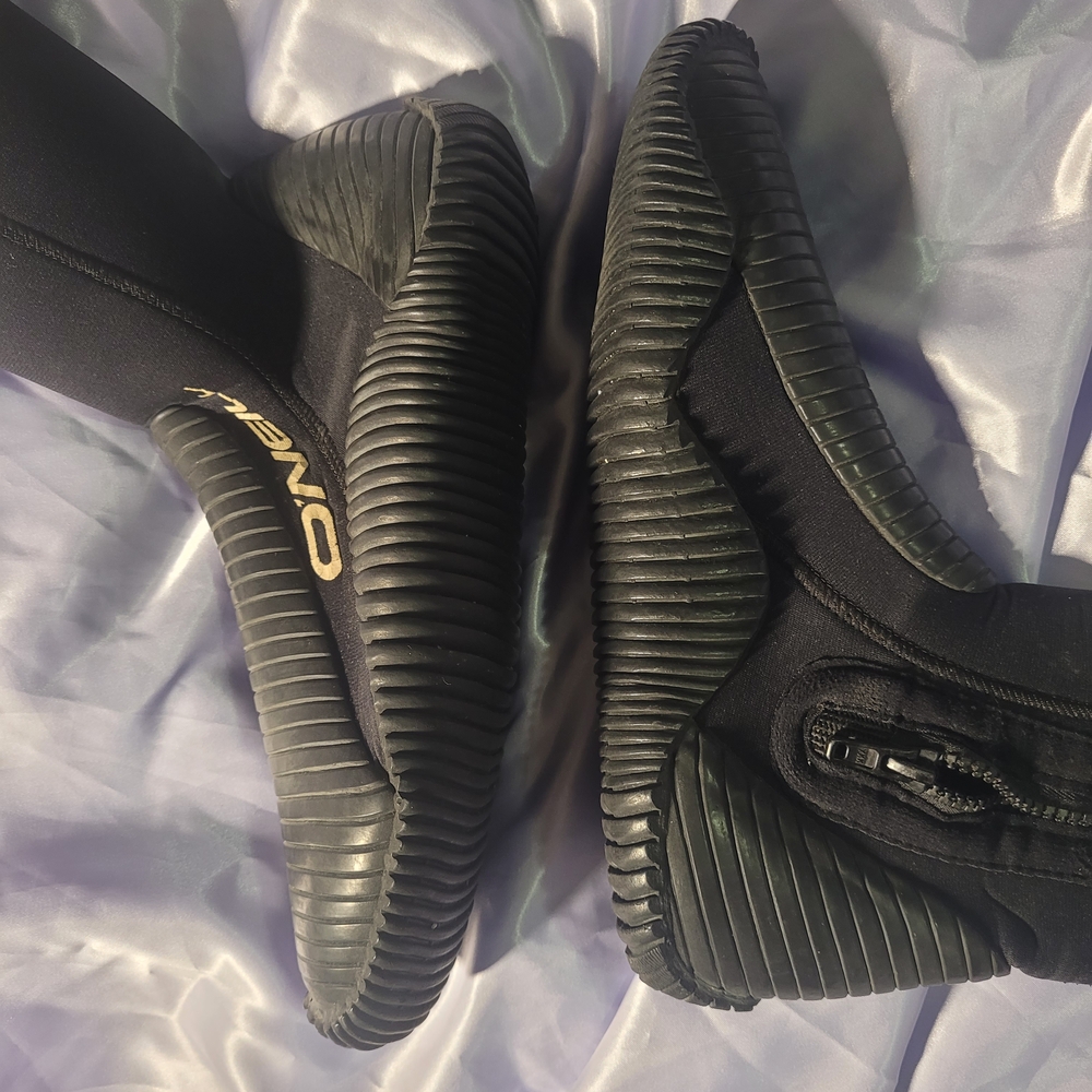 O'Neill Black Neoprene Water Shoes with Ribbed Rubber Sole